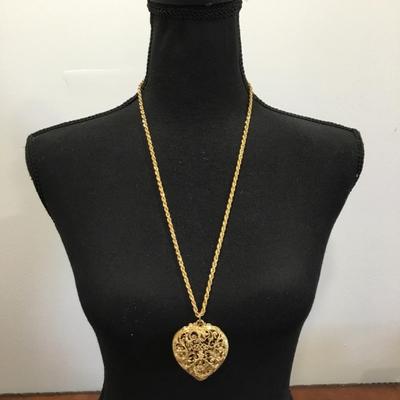 Beautiful, vintage, gold, toned, filigree, gold toned heart puffy heart locket necklace large