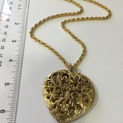Beautiful, vintage, gold, toned, filigree, gold toned heart puffy heart locket necklace large