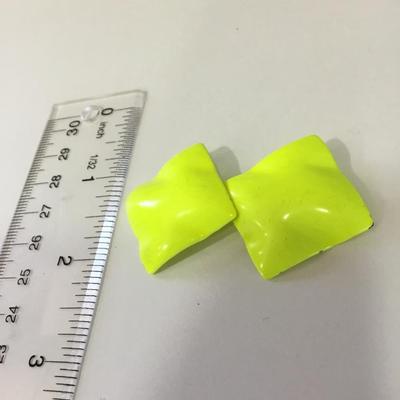 Cool vintage highlighter, yellow, green statement earrings
