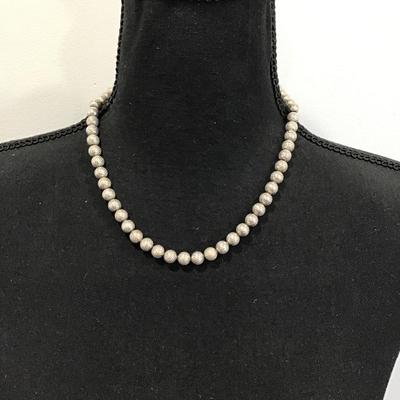 Silver tone beaded 1928 necklace