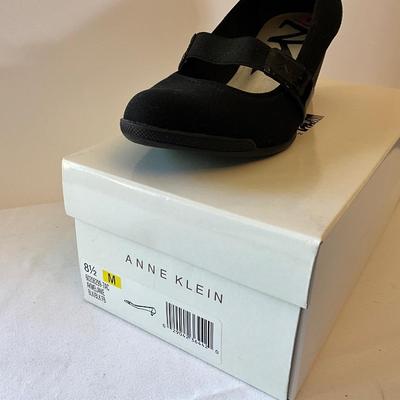 Anne Klein shoes, size 8.5