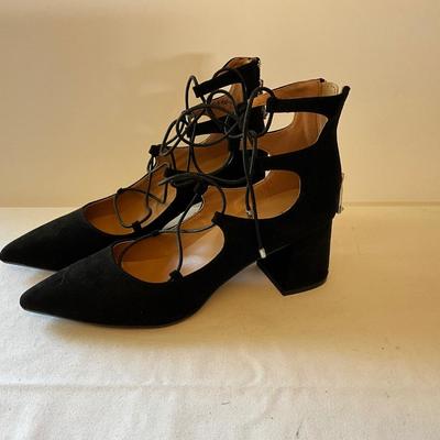 Report Shoes, size 8