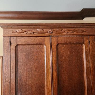 Antique Oak Armoire 5 Shelves 44x18x84