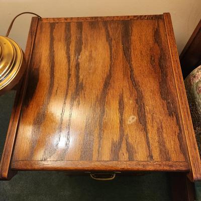 2 Oak 2 Drawer Side Table File Cabinet 16x17x28