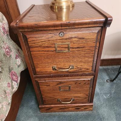 2 Oak 2 Drawer Side Table File Cabinet 16x17x28