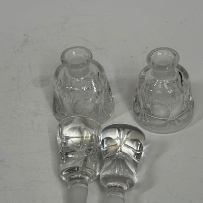 Sale Photo Thumbnail #38: In very good condition, except one stopper has a chip broken off on the end. But, it still works as a stopper.
