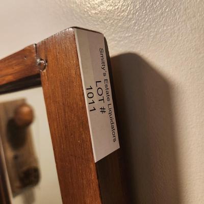 Wall Mirror 24x21