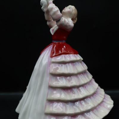 Royal Doulton Pretty Ladies "Susan" Figurine.