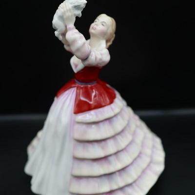 Royal Doulton Pretty Ladies "Susan" Figurine.