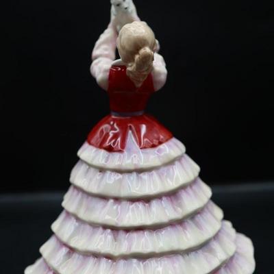 Royal Doulton Pretty Ladies "Susan" Figurine.