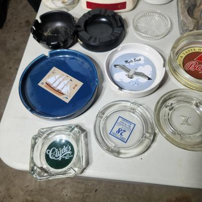Large Lot of Vintage Ashtrays Playboy, Johnnie Walker,Tennet's Lager , Tuborg, Cheers , Clyde's