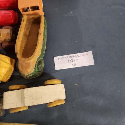 Lot of Vintage Toys Tom Thumb Toy Cash Register , Tootsietoy truck