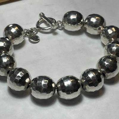VINTAGE DESIGNER "B" MEXICO PREOWNED HEAVY 48.7 GRAMS STERLING SILVER 8.50" BALL BRACELET IN VERY GOOD PREOWNED CONDITION.