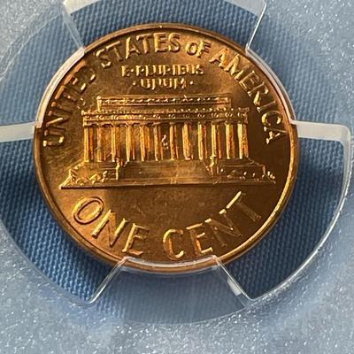 PCGS CERTIFIED 1960-P MS66+ RED GRADED LARGE DATE LINCOLN CENT AS PICTURED.