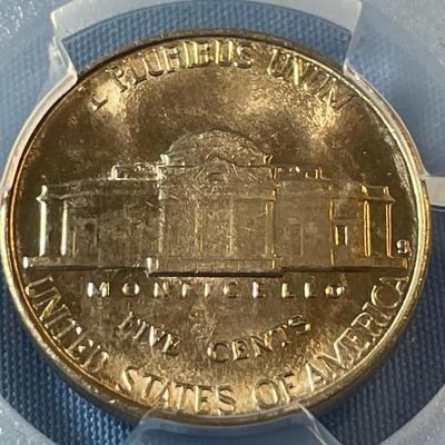 PCGS CERTIFIED 1952-S MS64 FULL STEPS JEFFERSON NICKEL AS PICTURED. (COIN #1241).