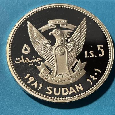 1981 1401AH SUDAN African Year of the CHILD PROOF Silver 5 Pound Coin as Pictured.