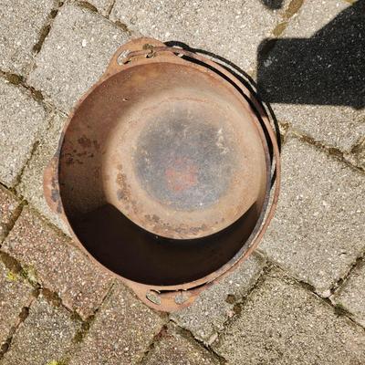Griswold Cast Iron Tite-Top Dutch Over 8