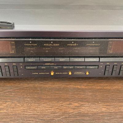 LOT 295: Pioneer Graphic Equalizer Model GR-777