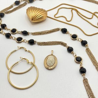 LOT 58: Fashion Jewelry - Anne Klein Puffy Gold Tone Heart Pendant Necklace, Lariat Gold Tone and BlackBead Chain, Locket Pendant and more