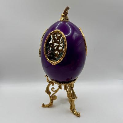 LOT 63: Lenox Perfume Bottle & Collector Society Trinket Box, Vintage Decorative Egg w/Golden Gates & Just the Right Shoe...