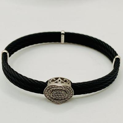LOT 74: Collection of Fashion Jewelry Bracelets and Wrist Watches by Pulsar, Timex and Vivani