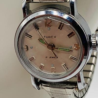 LOT 74: Collection of Fashion Jewelry Bracelets and Wrist Watches by Pulsar, Timex and Vivani