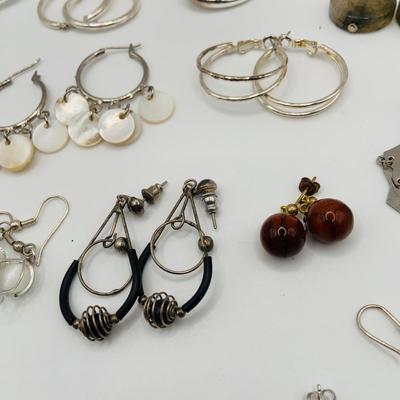LOT 79: Collection of 20 Pairs of Pierced Earrings