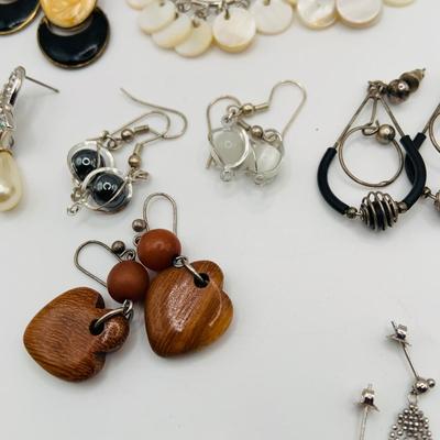 LOT 79: Collection of 20 Pairs of Pierced Earrings