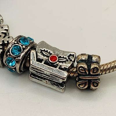 Sale Photo Thumbnail #69
