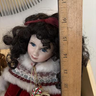 LOT 84: Porcelain Doll Collection