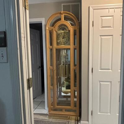 LOT 87: Ridgway Curio Grandfather Clock