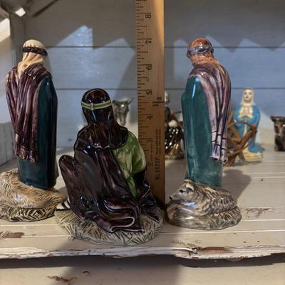 LOT 105: Vintage Handcrafted Nativity Set