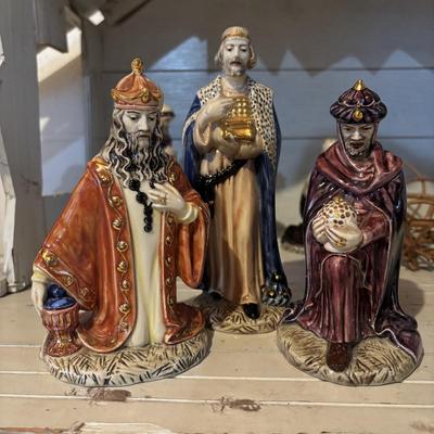 LOT 105: Vintage Handcrafted Nativity Set