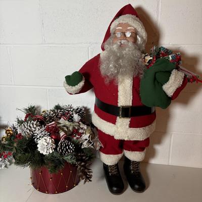 LOT 106: Holiday Decor: Santa Figure, Gold Wire Sleigh, Floral Centerpiece and More