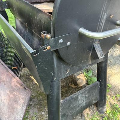 LOT 108: Traeger Pellet Grill Model TFB57PZB