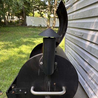 LOT 108: Traeger Pellet Grill Model TFB57PZB