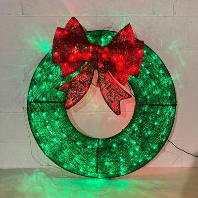 LOT 271: Large Size Lighted Wreath