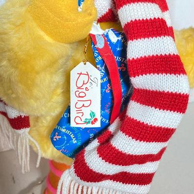 LOT 278: Telco Motion-ette Elmo and Big Bird Animated Display Figures