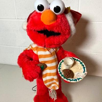 LOT 278: Telco Motion-ette Elmo and Big Bird Animated Display Figures