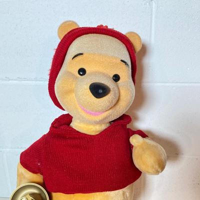LOT 279: Disney's Winnie the Pooh and Tigger Telco Motion-ette Electronic Display Figures with Adapters