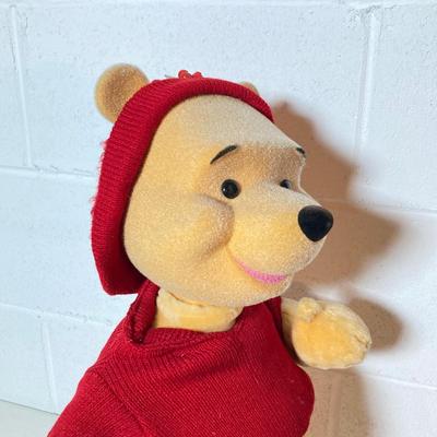 LOT 279: Disney's Winnie the Pooh and Tigger Telco Motion-ette Electronic Display Figures with Adapters