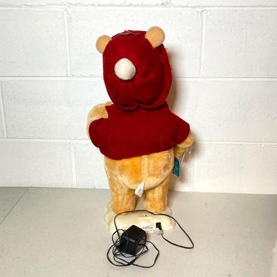 LOT 279: Disney's Winnie the Pooh and Tigger Telco Motion-ette Electronic Display Figures with Adapters