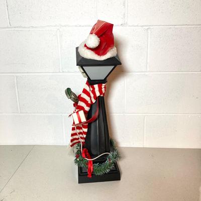 LOT 280: Electronic / Animated Holiday Display Collection - Snowmen, Frank E Post and Cowboy Santa in Original Box