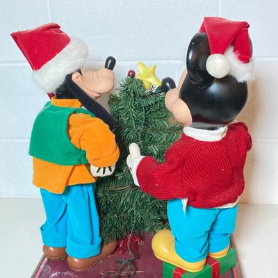 LOT 282: Disney's Electrical Musical / Lighted Christmas Display