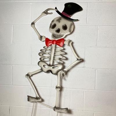 LOT 284: Halloween Decor - Skeletons, Ghosts (Inflatables) and More