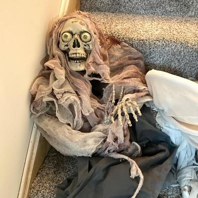 LOT 284: Halloween Decor - Skeletons, Ghosts (Inflatables) and More