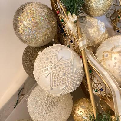 LOT 287: Large Collection of Christmas / Holiday Decor in Totes