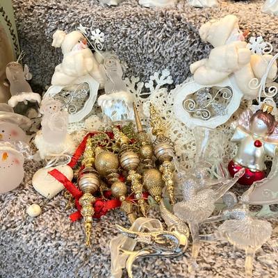 LOT 287: Large Collection of Christmas / Holiday Decor in Totes