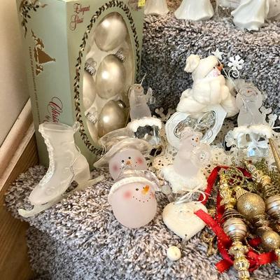 LOT 287: Large Collection of Christmas / Holiday Decor in Totes