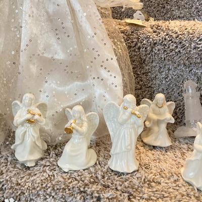 LOT 287: Large Collection of Christmas / Holiday Decor in Totes